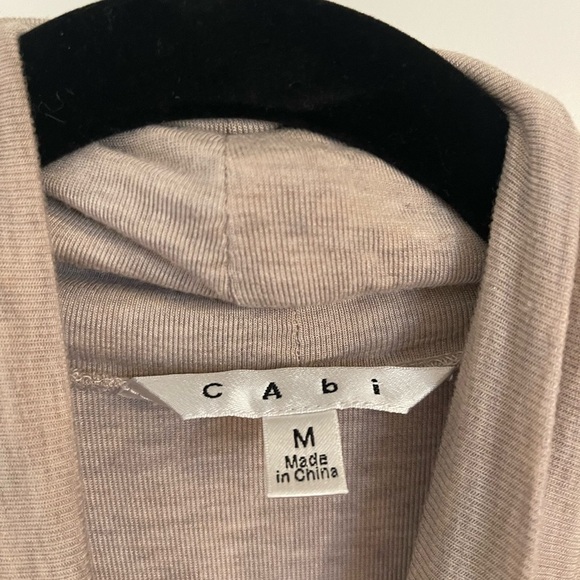 Cabi Turtleneck Size M - Picture 2 of 3